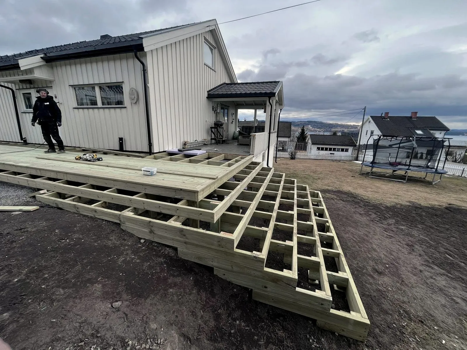 Bjelkelaget til terrassen